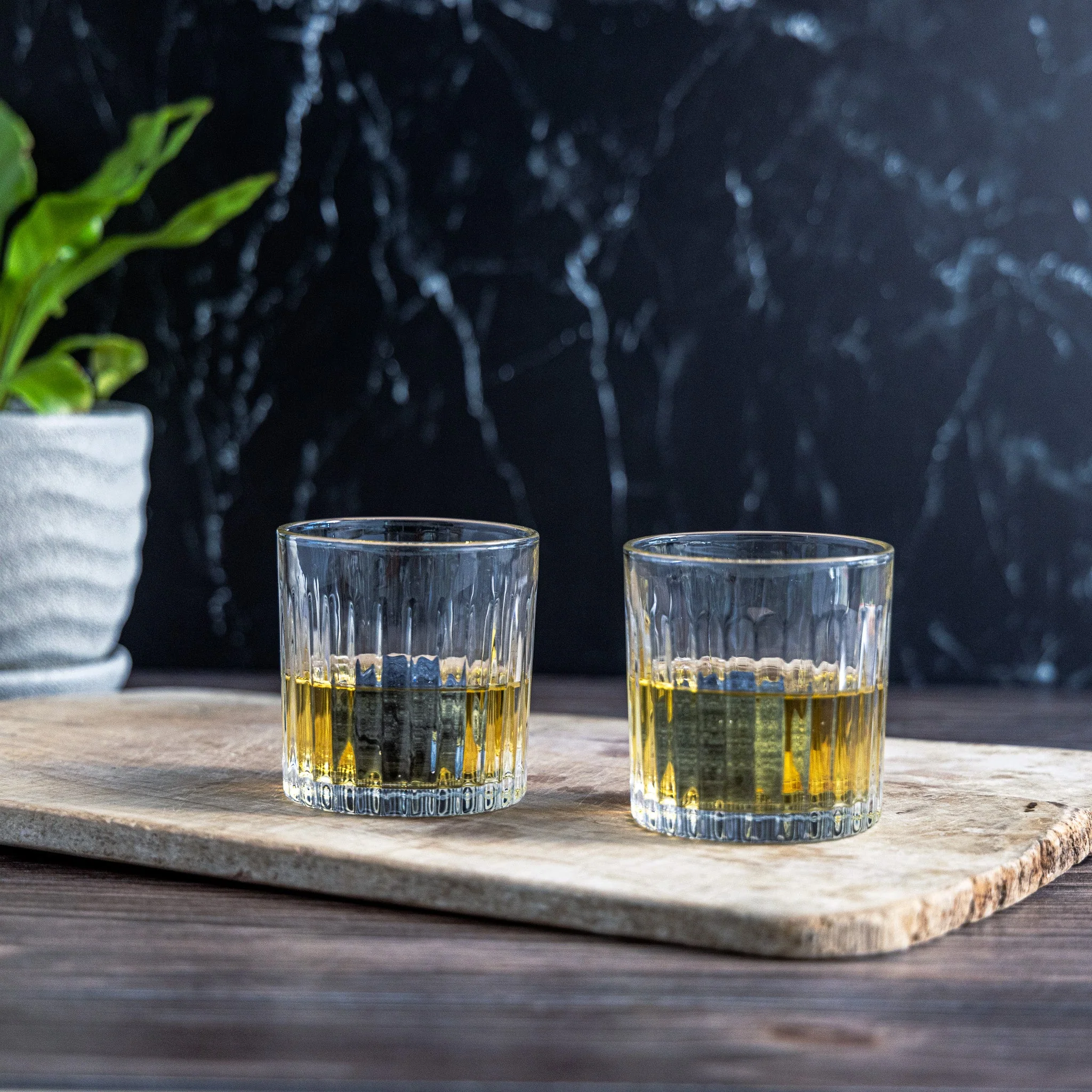 Tumbler & Whiskey Stones Set - Image 5