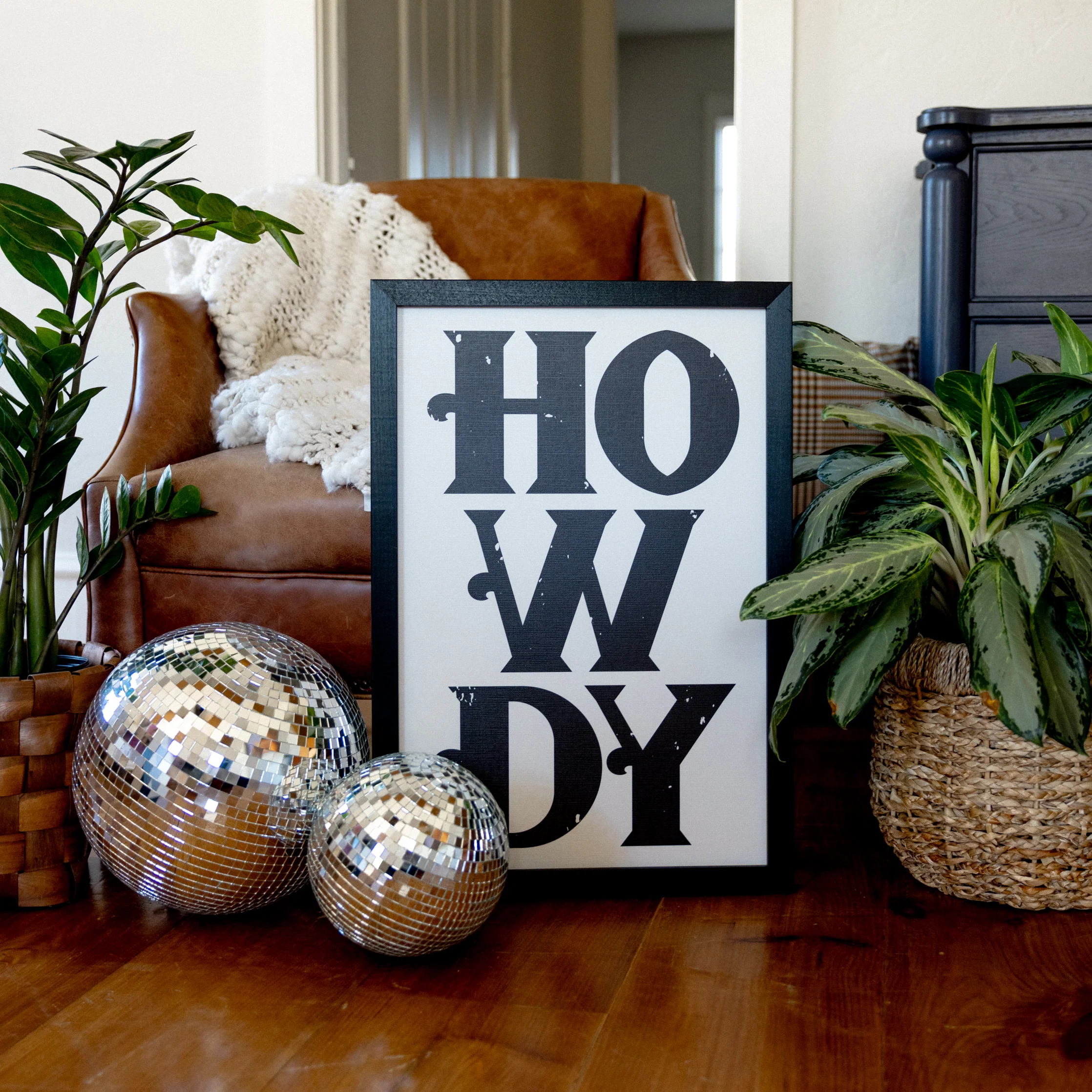 Howdy - Image 6
